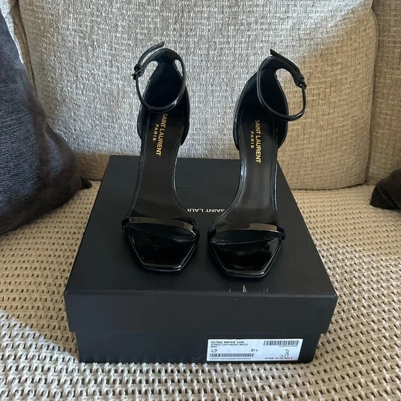 Saint Laurent Shiny Black Heels - Picture 2 of 5